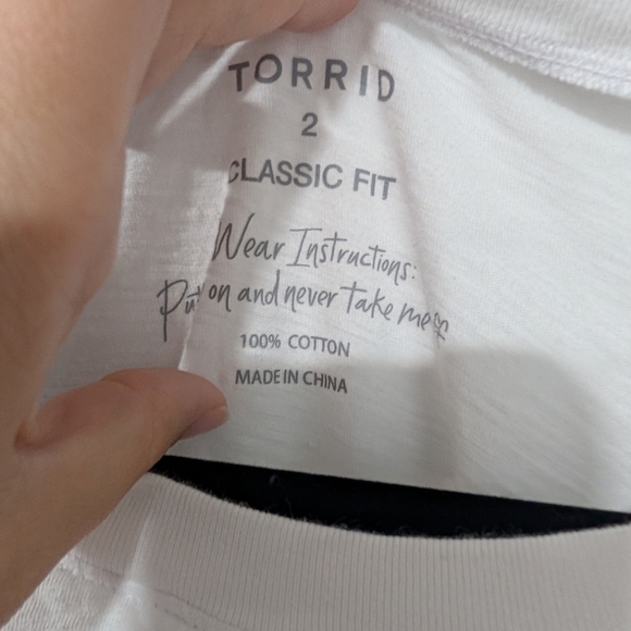 Torrid White Snake Graphic Classic Fit Heritage Slub Crew Neck Muscle Tee Size 2 - Picture 3 of 10